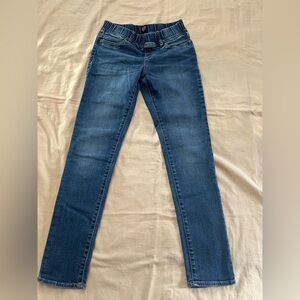 GAP Dark Blue girl’s Skinny Jeans.
